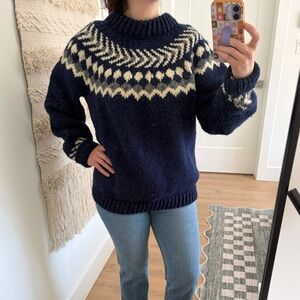 Vintage Hand Knit Navy Fair Isle Wool Sweater Size Medium